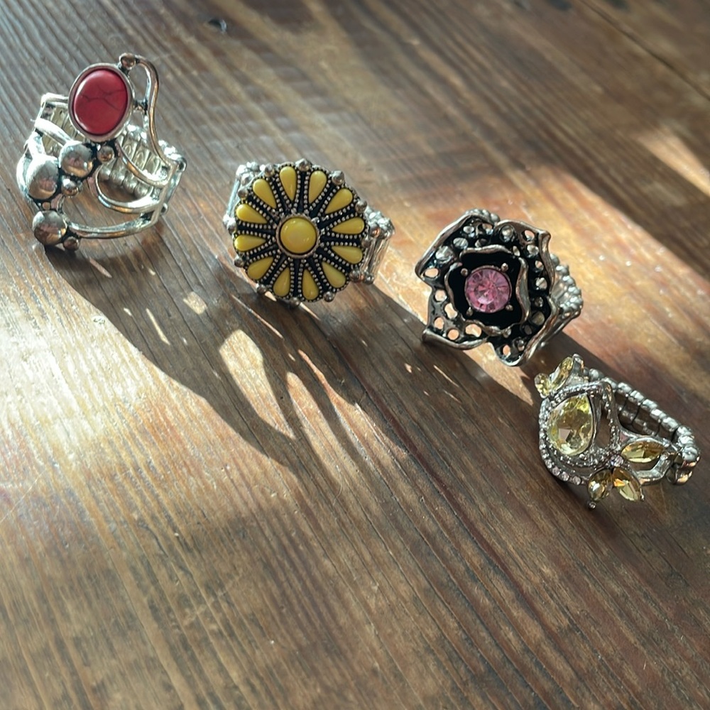 Rings (set)